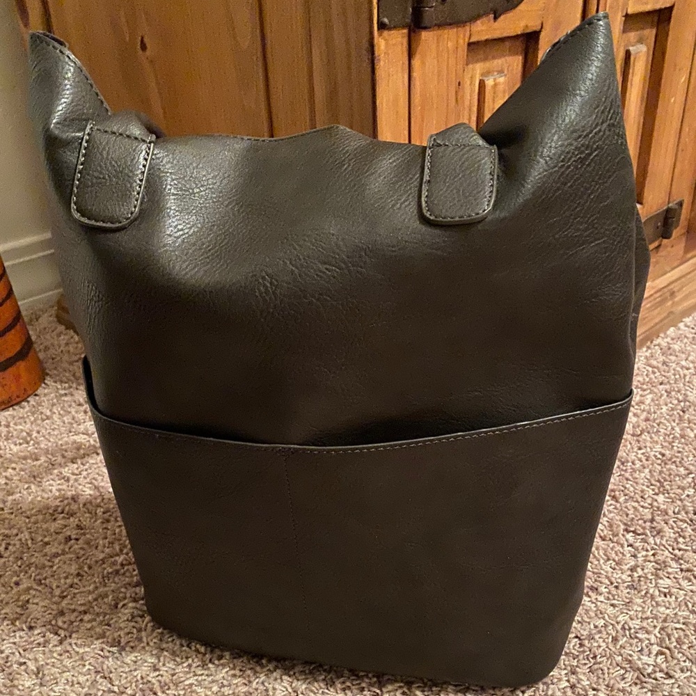 SOLD. EUC Joy Susan 2-in-1 Handbag-Magnetic snap closure - Picture 5 of 9